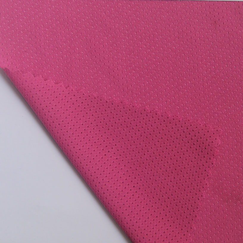 【中国新闻周刊】全球知名品牌卷入有毒争议(图1)